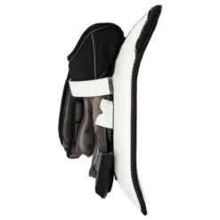 Warrior Ritual G6 E+ Youth Goalie Blocker 7 Warrior Ritual G6 E+ Youth Goalie Blocker -Bauer Shop warrior goalie blocker ritual g6 e plus yt inset2